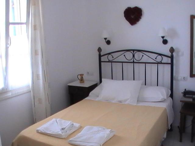 Panorama Hotel Naxos City Chambre photo