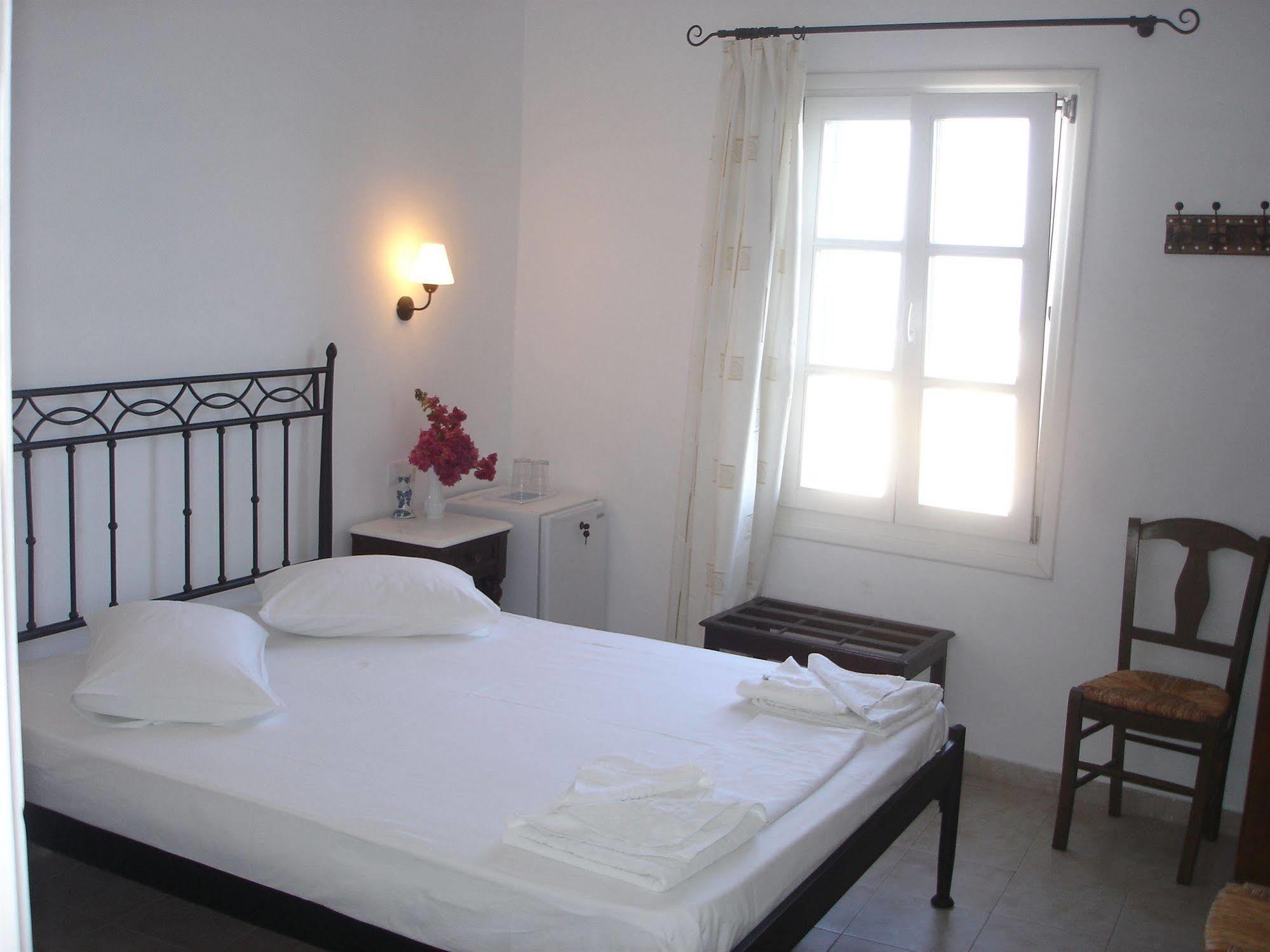 Panorama Hotel Naxos City Extérieur photo