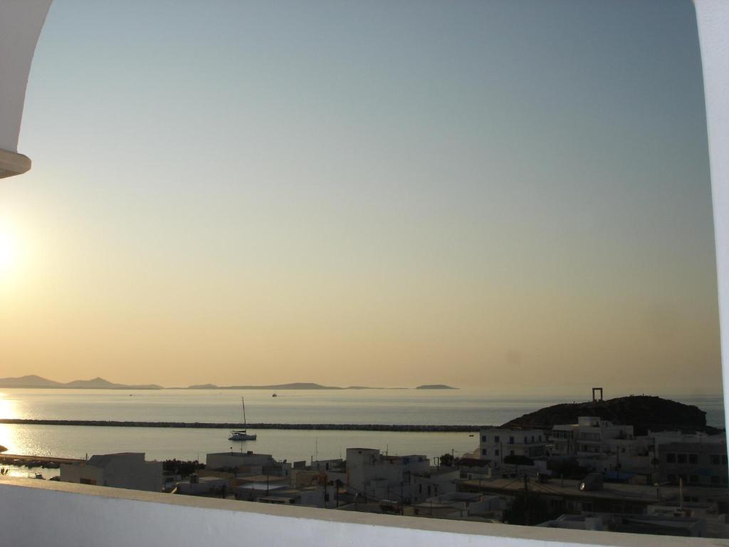 Panorama Hotel Naxos City Extérieur photo